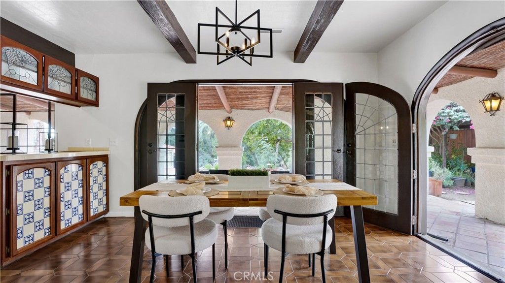 Image 7 of property listing at 2945 Tyler, Riverside, CA 92503