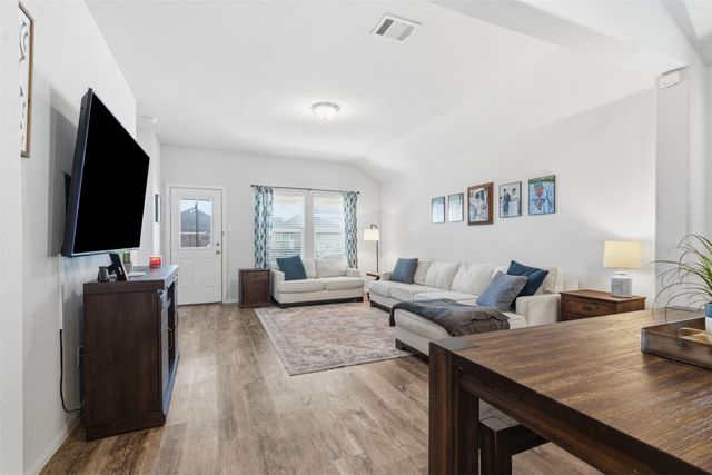 4829 Feltleaf Avenue, Fort Worth, TX 76036