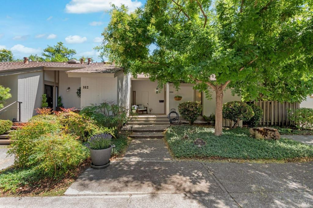 164 Bonnie Brook Dr, Napa, CA 94558