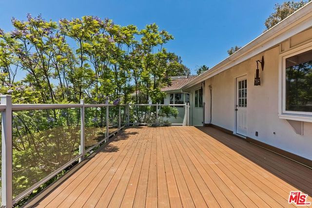 9354 Claircrest Drive, Beverly Hills, CA 90210