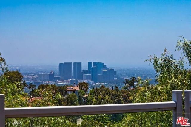 9354 Claircrest Drive, Beverly Hills, CA 90210