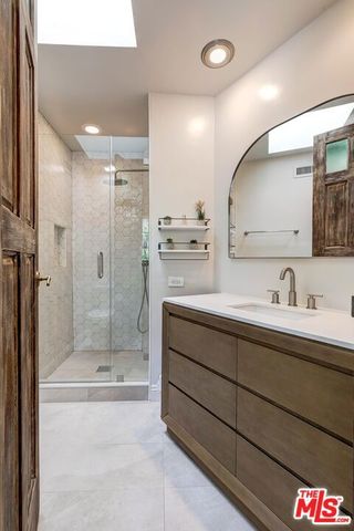 9354 Claircrest Drive, Beverly Hills, CA 90210