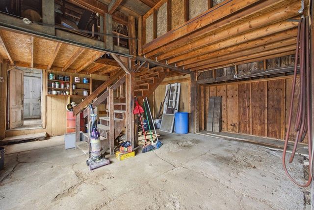 2862 Dartmouth College Highway, Haverhill, NH 03774