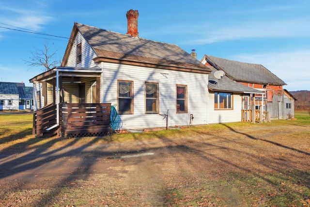 2862 Dartmouth College Highway, Haverhill, NH 03774