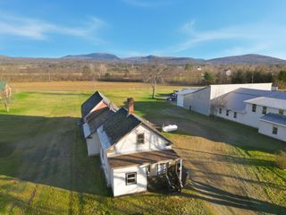 2862 Dartmouth College Highway, Haverhill, NH 03774