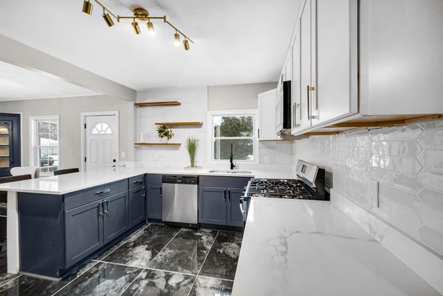 4656 Jefferson Place, Gary, IN 46408