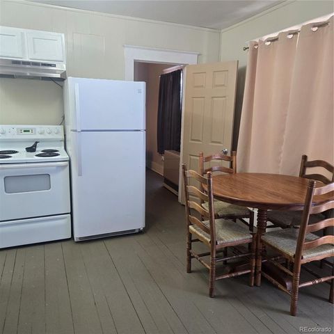 811-813 4th Street, Alamosa, CO 81101