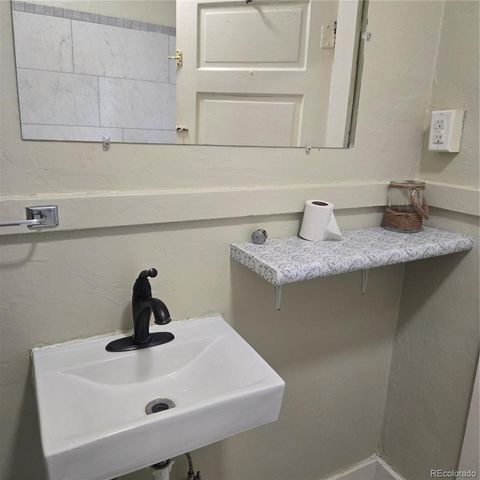 811-813 4th Street, Alamosa, CO 81101