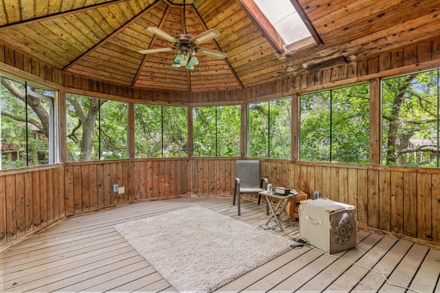 2400 E 125th Street, Burnsville, MN 55337