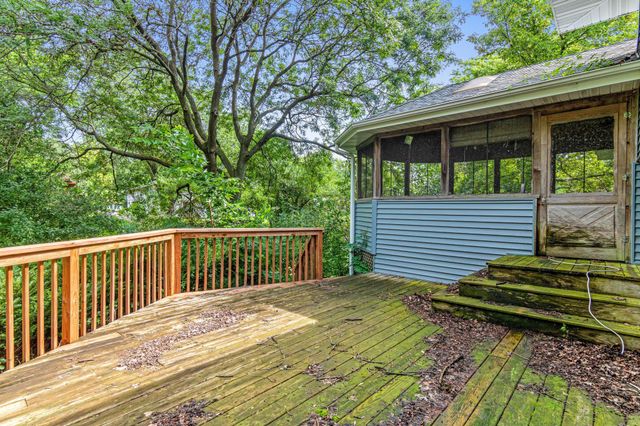 2400 E 125th Street, Burnsville, MN 55337