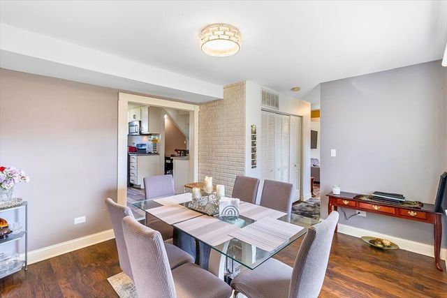 6881 Hickory Street, Hanover Park, IL 60133