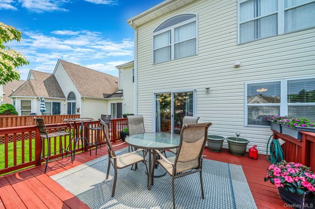 903 Constance Lane, Port Jefferson Station, NY 11776