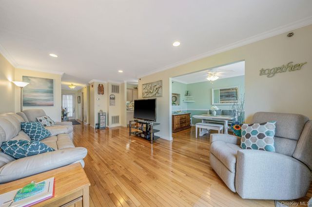 903 Constance Lane, Port Jefferson Station, NY 11776