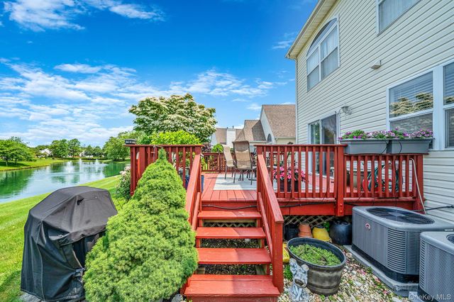 903 Constance Lane, Port Jefferson Station, NY 11776