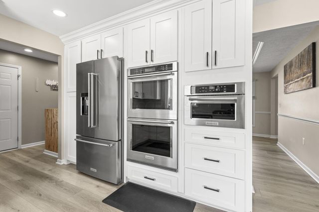 135 Foxcroft Road, Lexington, OH 44904