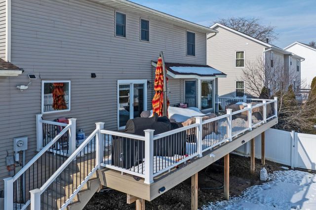 135 Foxcroft Road, Lexington, OH 44904