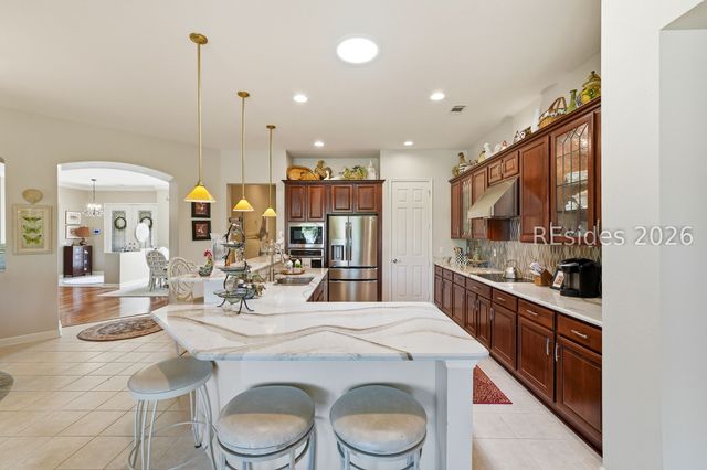 16 Baldwin Ln, Bluffton, SC 29909