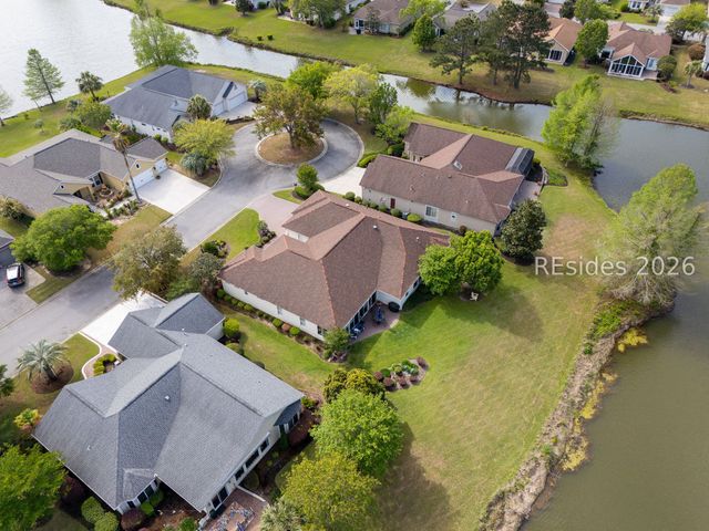 16 Baldwin Ln, Bluffton, SC 29909