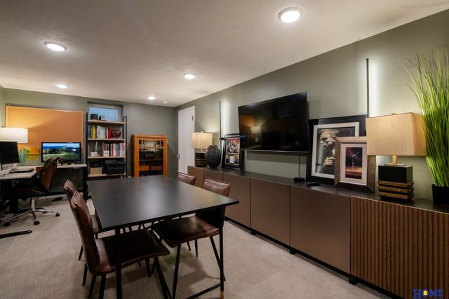 2904 Georgian Court, Lincoln, NE 68502