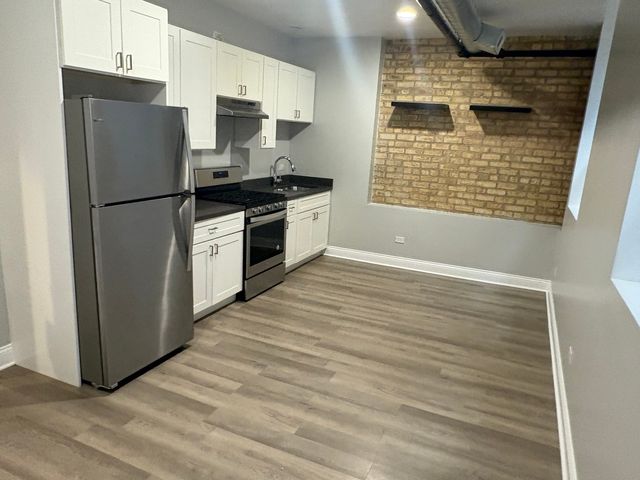 1369 W Greenleaf Avenue g4, Chicago, IL 60626