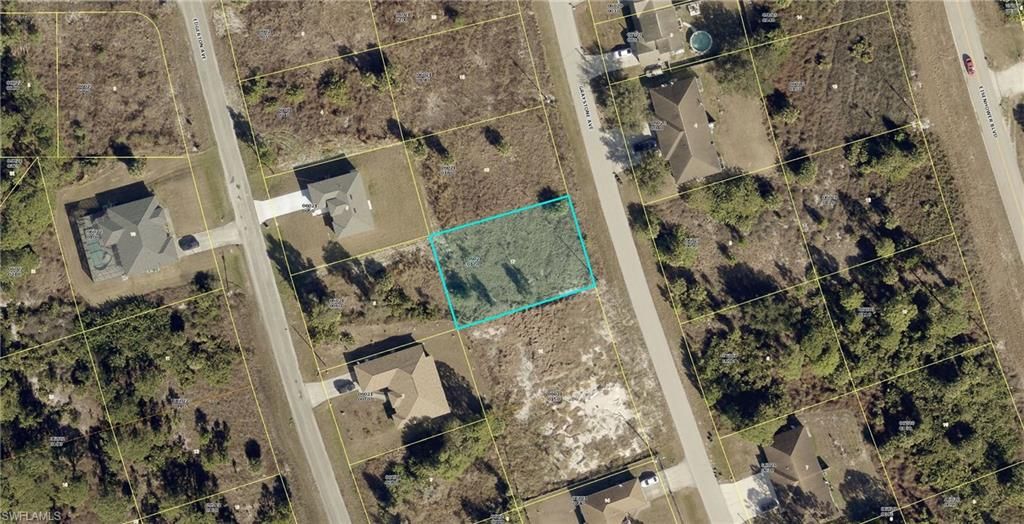 966 Graystone AVE, LEHIGH ACRES, FL 33974 — exterior