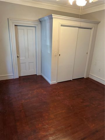 35 Dover Street, Providence, RI 02908