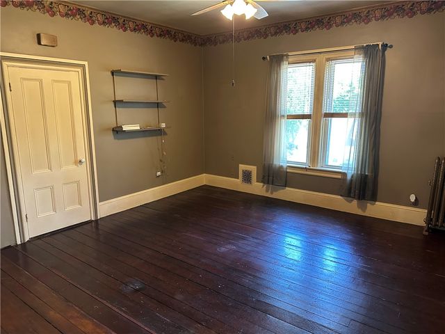 35 Dover Street, Providence, RI 02908