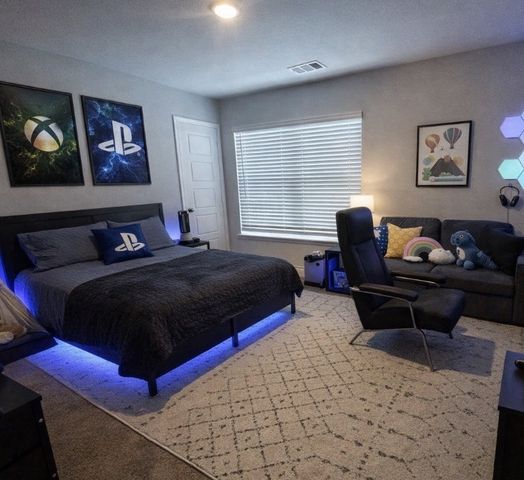 9917 Voyager Lane, Fort Worth, TX 76131