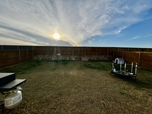 9917 Voyager Lane, Fort Worth, TX 76131