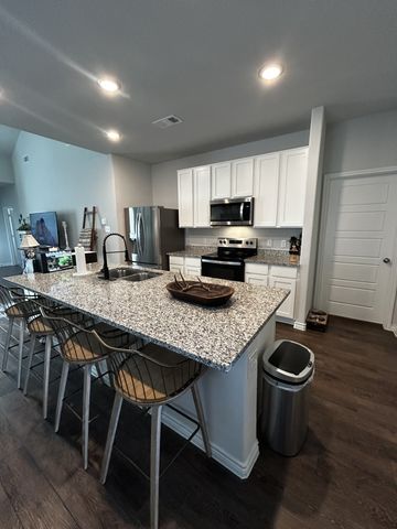 9917 Voyager Lane, Fort Worth, TX 76131