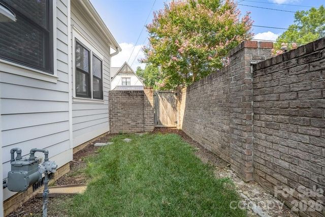 2728 Kilgo Way, Charlotte, NC 28205