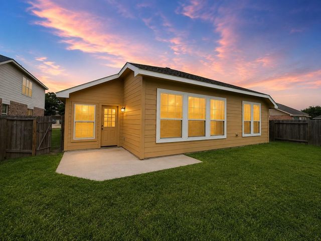 11506 Sandstone Canyon Drive, Humble, TX 77396
