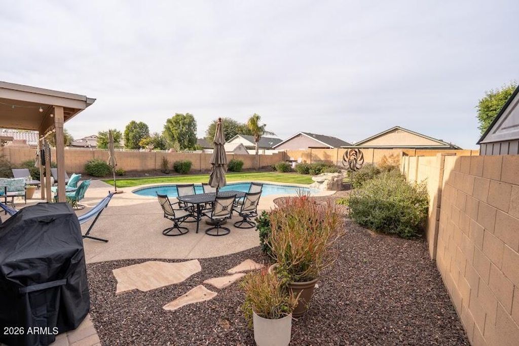 9644 W Hatcher Road, Peoria, AZ 85345 — photo 4