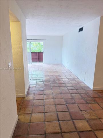 1205 Mariposa Ave 301, Coral Gables, FL 33146