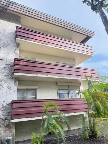 1205 Mariposa Ave 301, Coral Gables, FL 33146