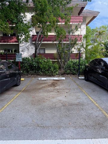 1205 Mariposa Ave 301, Coral Gables, FL 33146