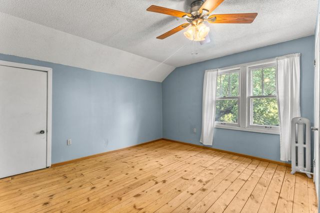 1111 Lane Place, Saint Paul, MN 55106