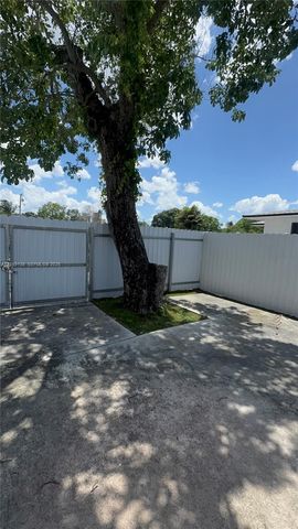 3251 NW 177th Ter, Miami Gardens, FL 33056
