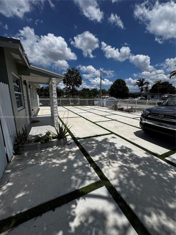 3251 NW 177th Ter, Miami Gardens, FL 33056