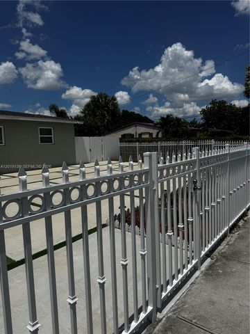 3251 NW 177th Ter, Miami Gardens, FL 33056