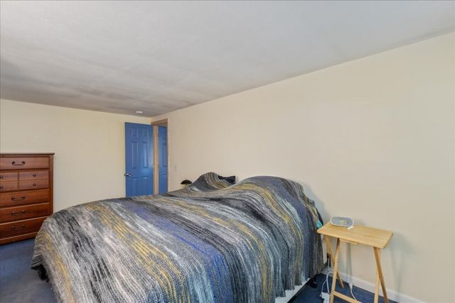 11 Lackey St, Haverhill, MA 01830
