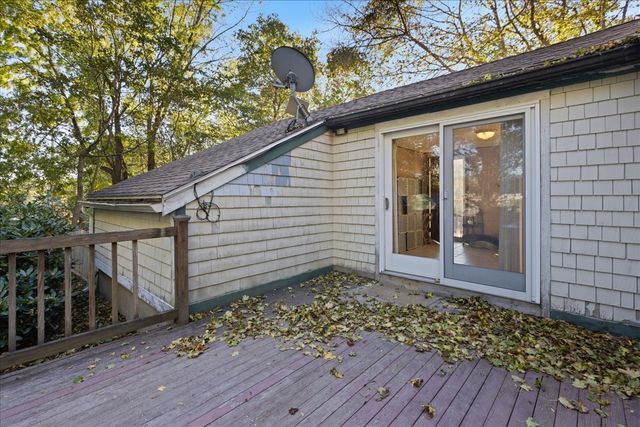11 Lackey St, Haverhill, MA 01830