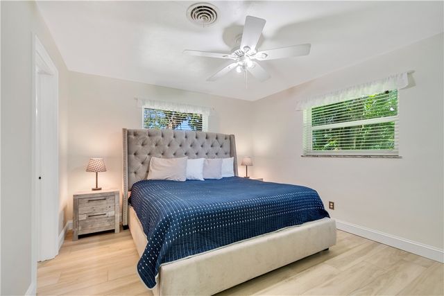 1920 32nd Avenue, Vero Beach, FL 32960