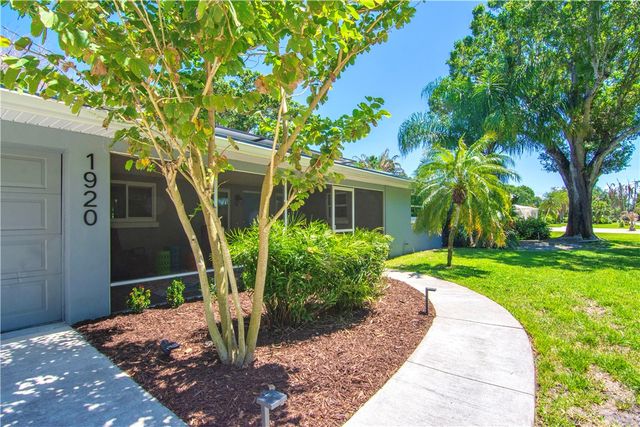 1920 32nd Avenue, Vero Beach, FL 32960
