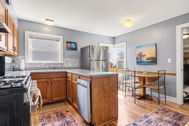 2127 Leif Avenue, Norton Shores, MI 49441