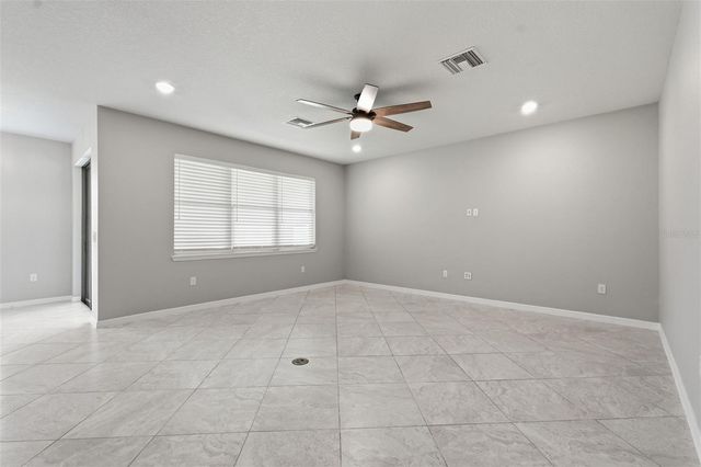18760 BIRCHWOOD GROVES DRIVE, Lutz, FL 33558