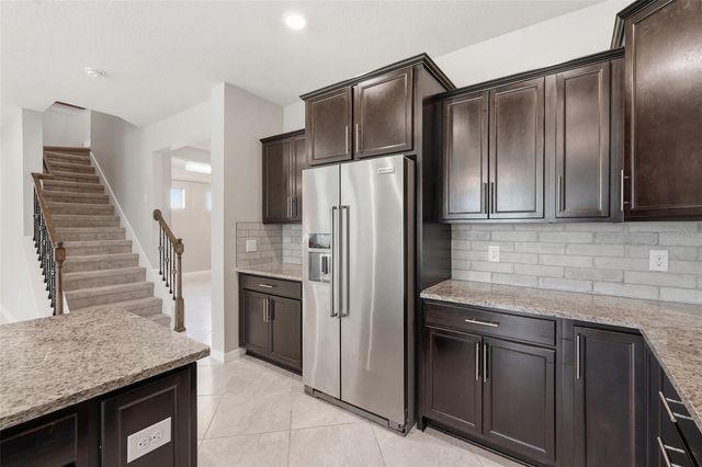 18760 BIRCHWOOD GROVES DRIVE, Lutz, FL 33558