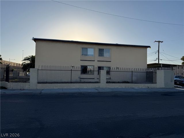 2937 Elm Avenue, Las Vegas, NV 89101