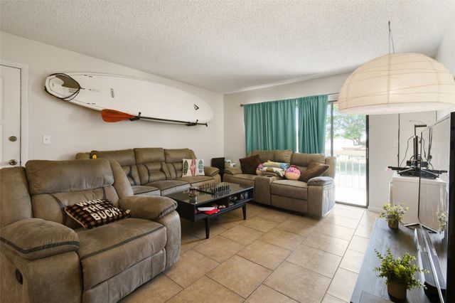 3402 Gardens East Drive 14B-SALE, Palm Beach Gardens, FL 33410