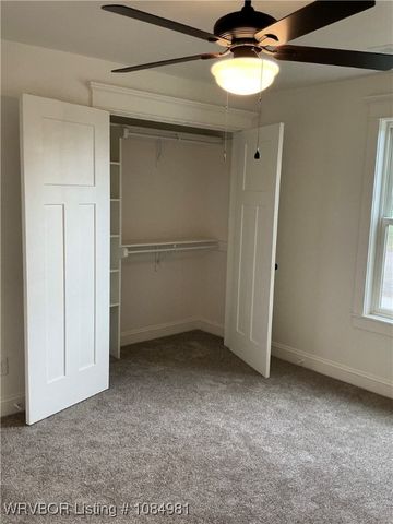 205 W 4th Street, Heavener, OK 74937